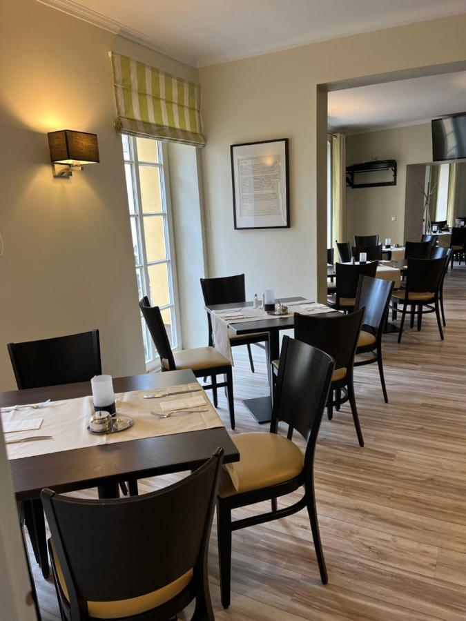 Hotel Und Restaurant Kranichsberg 볼테스도프 외부 사진